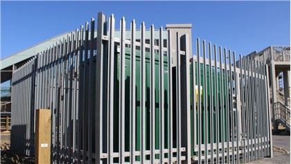 Recinzione a palizzata di sicurezza composita in PRFV FRP