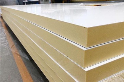 Pannello composito FRP per carrozzeria